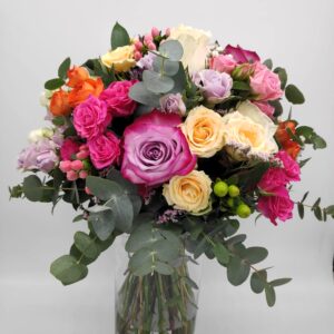 Ramo de rosas variadas con envío a domicilio en Alcalá de Henares de Floristería Los Santos Niños